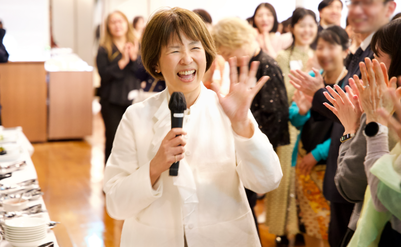 「【第2期メンバー募集開始】小説家・原田マハさん主宰・Mahalique（マハリク）が「第1回マハリクSallys総会」を開催！小説家と読者の絆深めるコミュニティの姿をレポート」のサムネイル画像